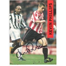 Signed picture of Sunderland footballer Kevin Phillips. 